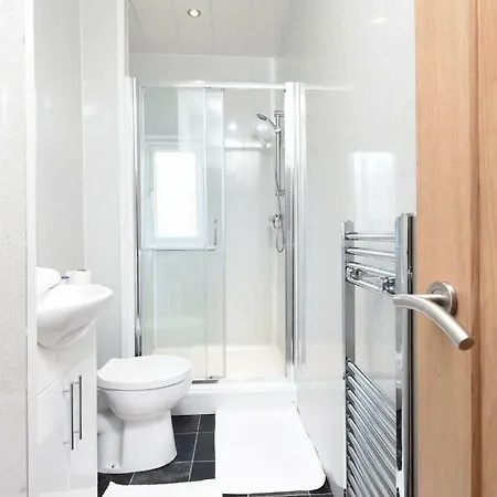 Feriehus Budget 3bed Close To City Slps 8 *
