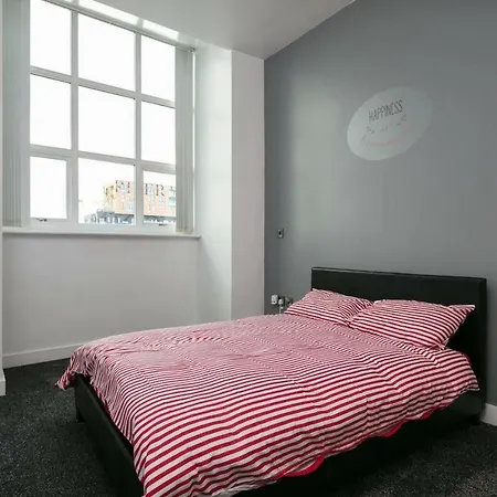 33 Apartment *