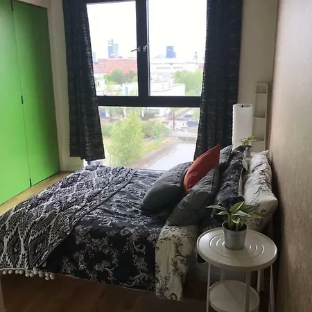 Central Flat With King Size Bed And Great Location Διαμέρισμα *