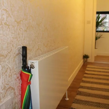 Central Flat With King Size Bed And Great Location Διαμέρισμα