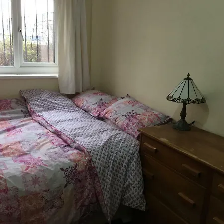 2bed New Bungalow, Central Manchester, Uk *