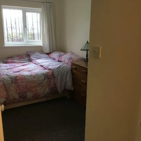 Σπίτι διακοπών 2bed New Bungalow, Central Manchester, Uk *