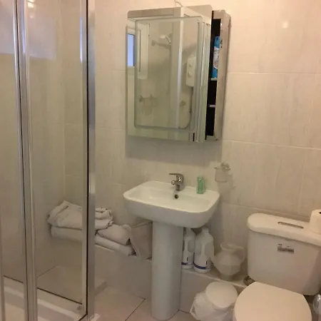 2bed New Bungalow, Central Manchester, Uk *