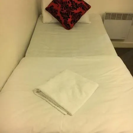 Suites Serviced Apartment *
