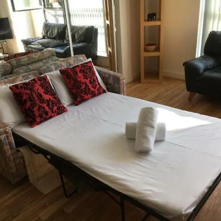 Suites Serviced Apartment