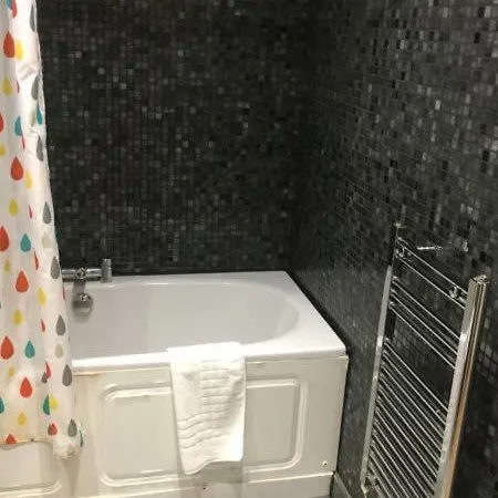 Apartment Suites Serviced