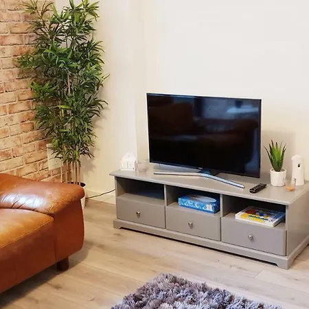 Stunning 2 Bedroom Flat * מנצ'סטר
