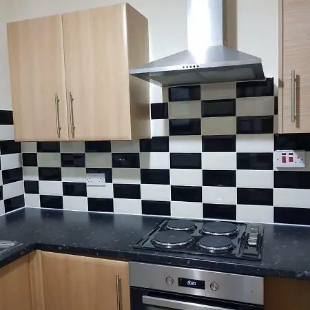 Knutsford House Holidays * Manchester