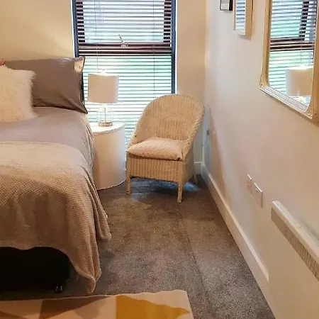 2 Bedroom City Centre Living *