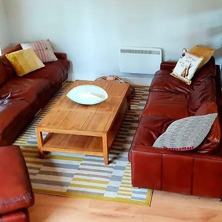 Apartment 2 Bedroom City Centre Living