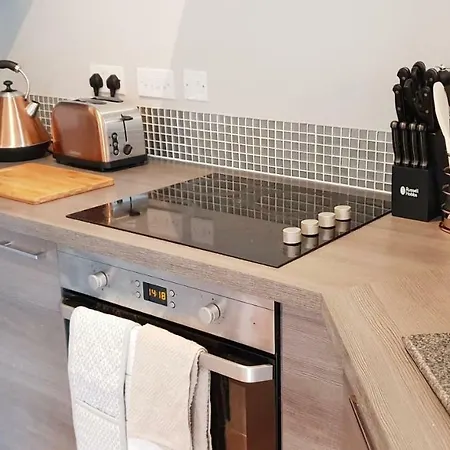 2 Bedroom City Centre Living Manchester