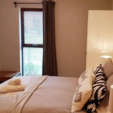 2 Bedroom City Centre Living Manchester