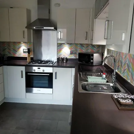 Red Ba Serviced Accomm Guest house
