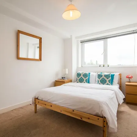 Blackley 2 Bed Apartment