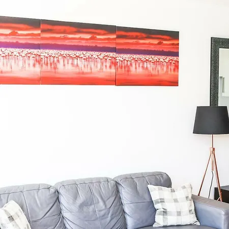 Апартаменты Bright 2 Bedroom Close To Media City Salford Quay