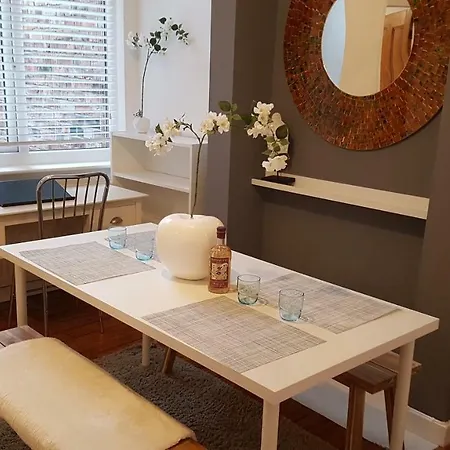 Countess Road, Didsbury Vilage Ferienhaus *