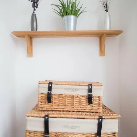 Characterful Self-catering Townhouse By Iglu - Levenshulme Pensión 3*