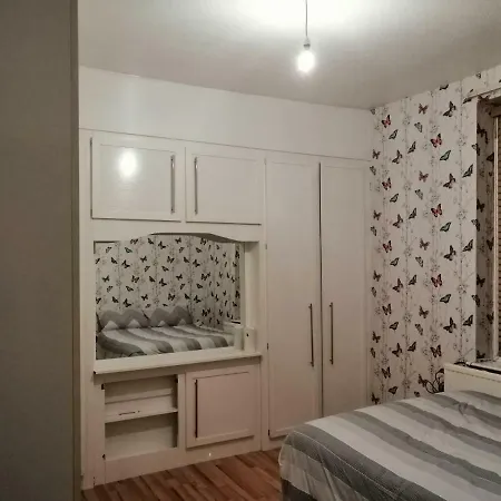 4 Bedrooms Luxury Spacious House *