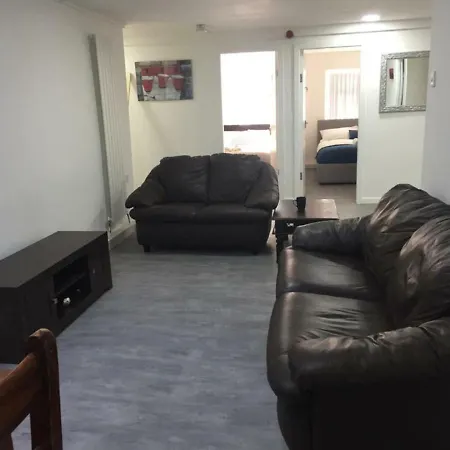 Homestay Sama's Stylish 2 Manchester