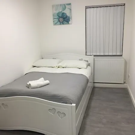 ホームステイ Sama's Stylish 4 マンチェスター