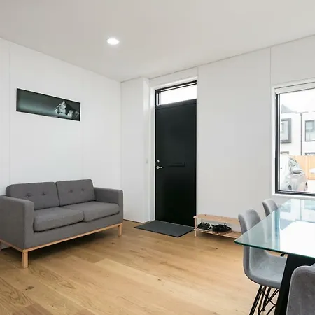 City Centre Shared Townhouse. *