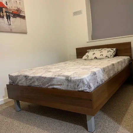 2 Bedroom Apartment Manchester