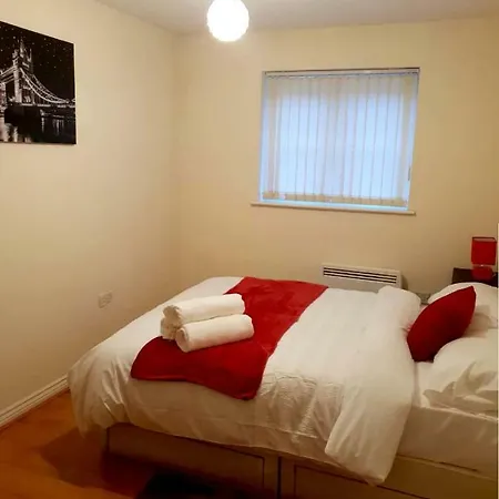 Апартаменты Near Victoria Station *