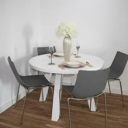 1 Bedroom In Media City, Salford Quays * Manchester