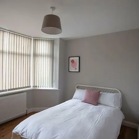 Holiday home Smart Stylish Close To City Centre