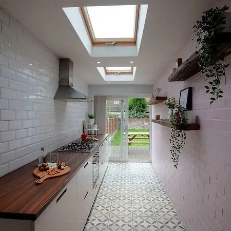 Smart Stylish Close To City Centre Manchester