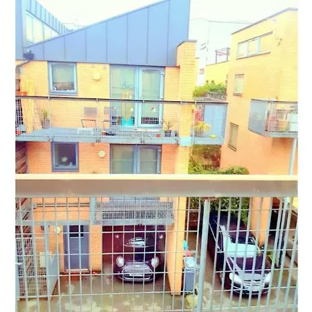City Center Large Group House Апартаменты Манчестер