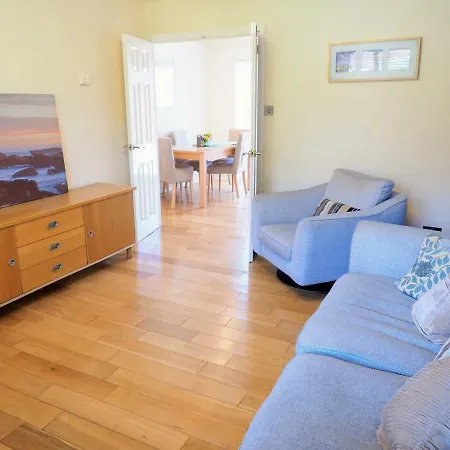 Holiday home Beautiful 3-bed House Close To Central Manchester