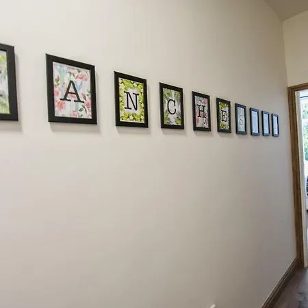 بيت ضيافة Regency North