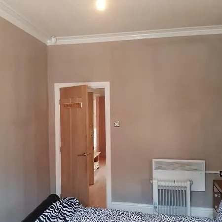 44 Higher Ardwick * Manchester