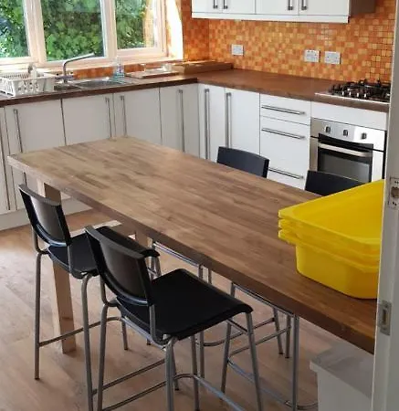 דירה Stunning Place With 4 Beds Surrounded By A Golf Course