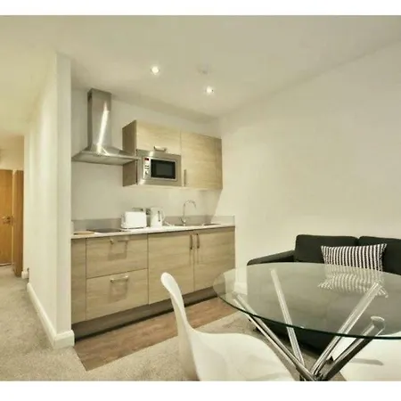 Bracken House Apartment