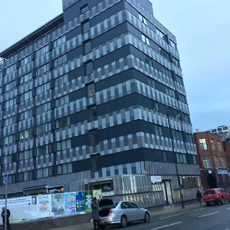 Charles Street Bracken House *