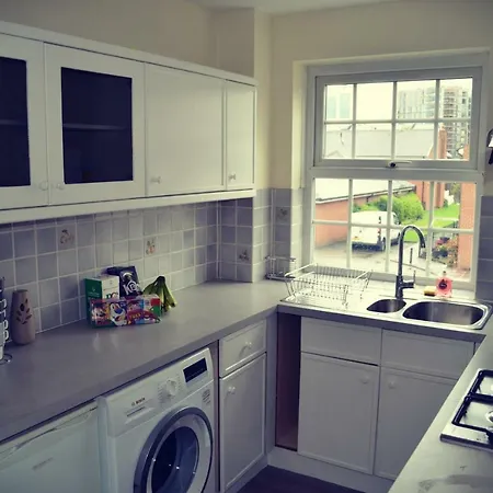 Merchants Quay Apartment