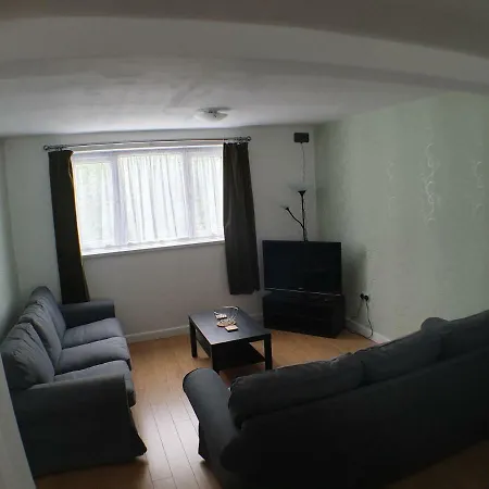 Apartment Asgard Drive Manchester