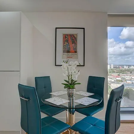 Apartment The Gem Of The Quays - Free Parking *