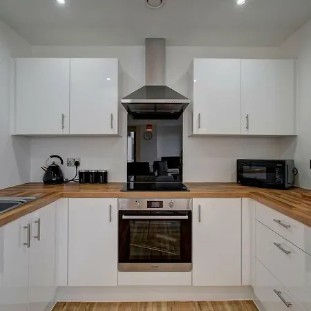 Apartment The Gem Of The Quays - Free Parking