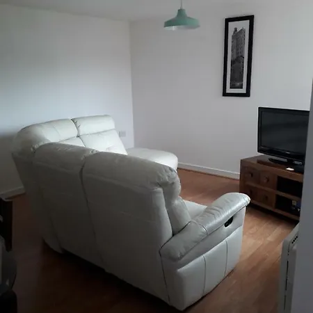 Delightful 2 X Bedroom *