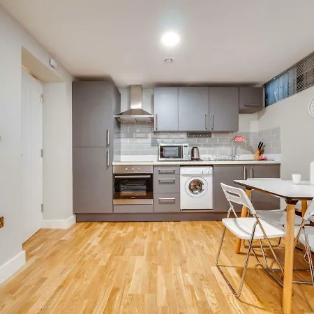 Διαμέρισμα Stylish & Contemporary Apt For 4 In Central Mcr