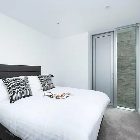 Апартаменты Gorgeous 3br In The Heart Of