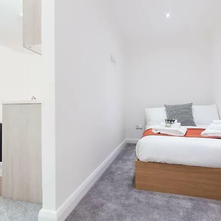 Amazing Penthouse Studio In City Centre * Manchester