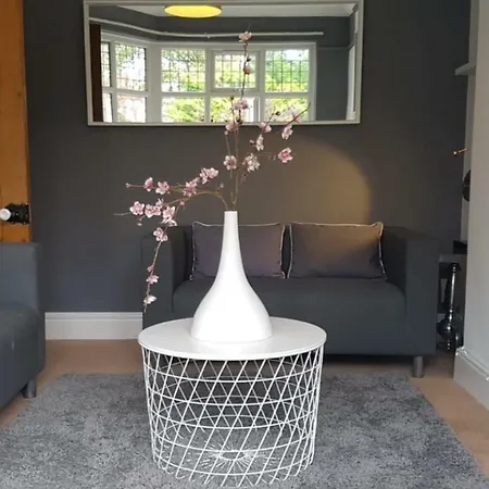 Ferienhaus Countess Road, Didsbury Vilage