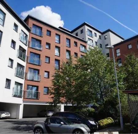 ★modish 2br Apt| Free Parking | 5min Mcr City Ctr * Manchester
