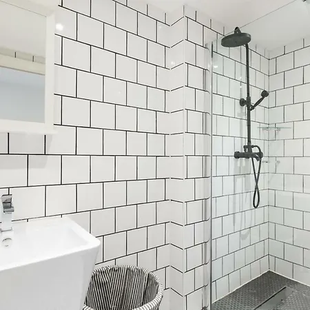 Manere Group - Tib Street Apartment
