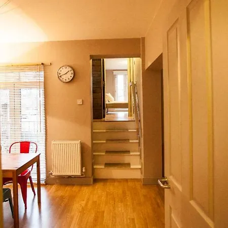 The Strawberry - B Apartment *
