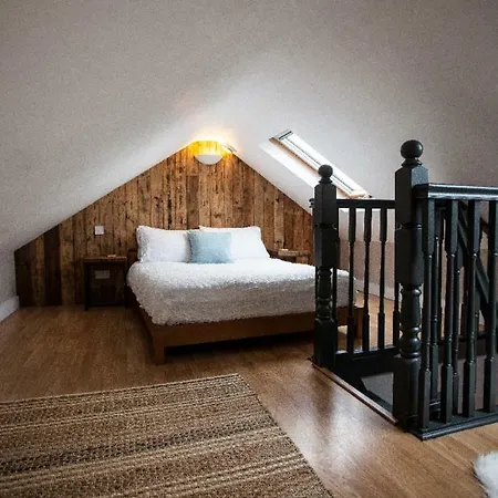 The Strawberry - D Apartment *